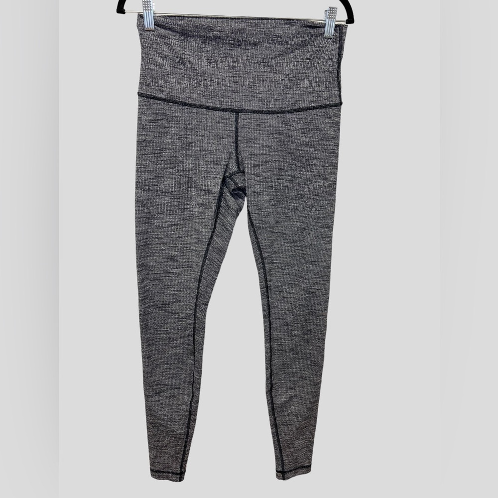 Lululemon wunder under